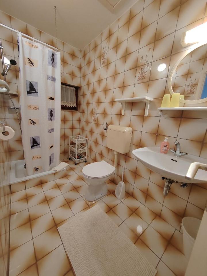 Room'S Brica Barbat na Rabu Exterior foto